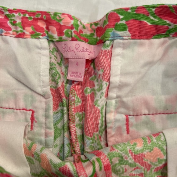 Lilly Pulitzer Adie Shorts Sz 4 Pink Floral Southern Charm 4" Preppy Coastal - Picture 6 of 7